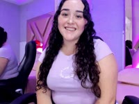 Hi, I’m Mariesweet! I’m a curvy girl with long curly hair and a freckled face, always smiling and ready to make you feel good. My essence is all about tenderness, affection, and a sweetness that will wrap around you from the very first moment.I love chatting, getting to know you, making you laugh, and also exploring those more intimate moments where looks and words become caresses. Here you