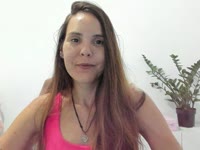 Hi New here what do you like to do with me i am a chill woman that likes to try new things out