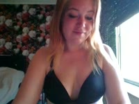 Hello, i am Veerle. I am 28 years, en from holland. I am open-mined, and like to respond to your wishes, love a challenge, and have many nice suits and boots and heels, will you come into my chat soon? we make it an exciting horny wet nice chat. Kiss Veerle