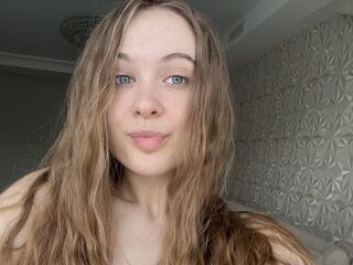 naked cam chat AlbertaClem