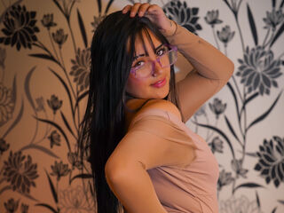 webcamgirl AnyaHeart