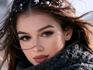 naked webcam girl fingering Bella