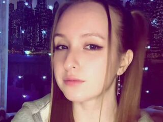 naked camgirl photo CortneyMoran