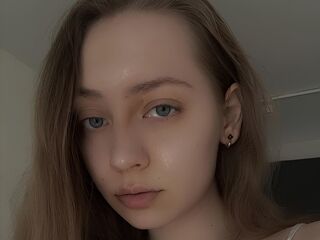 camgirl masturbating with vibrator EllieCornfield