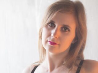 erotic webcam video ErikaDoyle