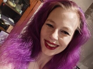 camgirl masturbating with vibrator FireGurlz