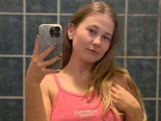 adult web cam chat room GlossyMonica