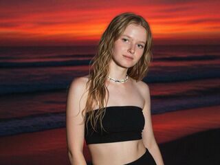 naked cam KeilaSmiekowski