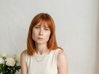 chatrubate cam girl KiraSunley