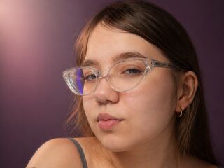 fingering cam girl video LaviniaSele