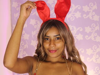 naked cam chatroom NaomiMiller