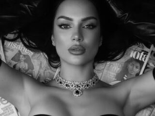 sexy cam girl picture NovaV