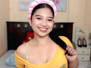 topless girl SophiaCharms