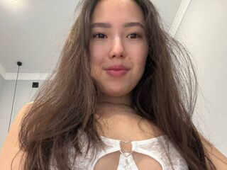 chatroom webcam photo miiavixen