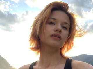 naked webcam girl picture NishaRayo