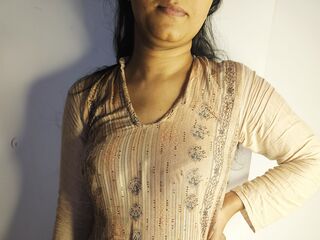 naked girl with live cam masturbating RubbynaKhan