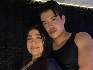chat room live cam AngelisAndJuan