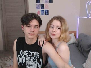 jasmin blowjob cam AshleyandBridget