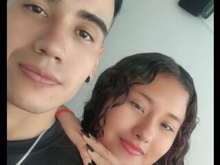 nude webcam JessyAndKyam