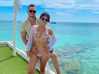 live webcam couple oral sex LyndaandAnthony