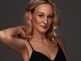 smoking fetish live webcam AbeyAmaze