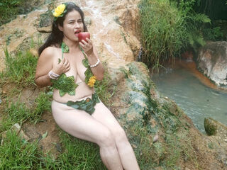 latex fetish webcam CrystalLiam