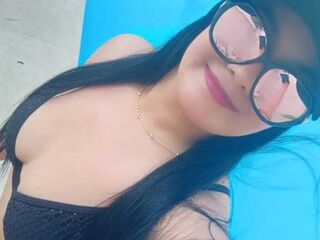 live bdsm camgirl EvaBuzmina