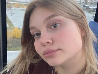 sexchat room AdeleBaile