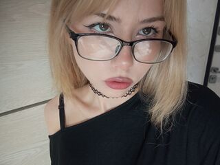 sexy webcamgirl AimiBrown