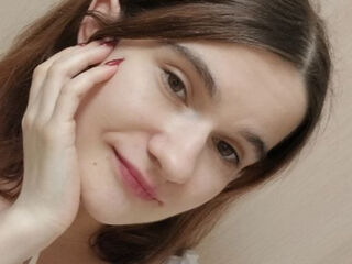 topless webcamgirl AlicaMarquard