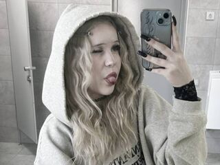 teaser web cam AlicaUwu