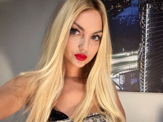 naughty camwhore AlissaG