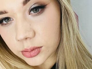 hot webcam photo AminaDigges