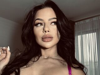 cam girl masturbating with vibrator AmyYvette