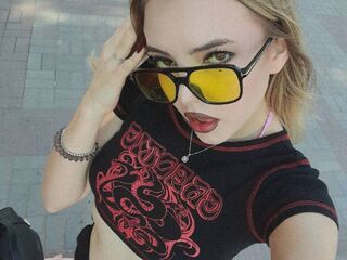 naughty chat AngelHarrisonn