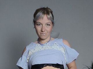 live strip tease show AngelNinka