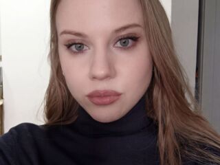 masturbating webcamgirl AngelicaKelly