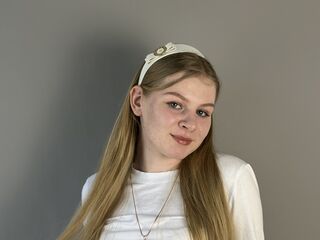 hot girl AntoniaCrumpton