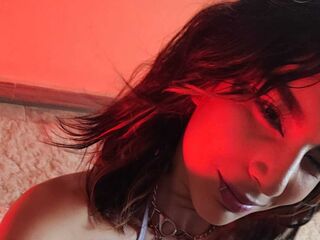 girl topless AylaStonne