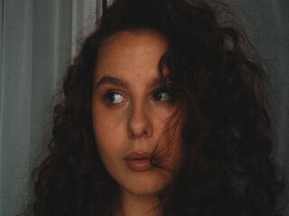 hot naked cam girl BertieSiegers