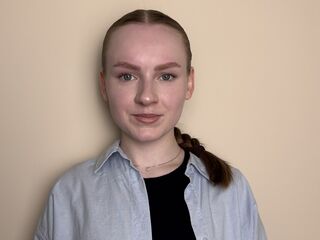 livesex cam show BettyannGrenon