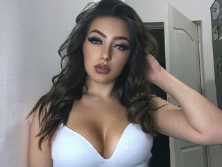 cam girl chatroom BeverlyKass