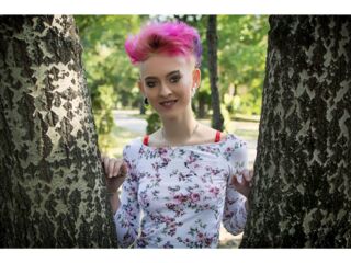girl cam BlossomTiffany