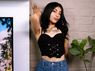 sexcam online BrunnetAlba