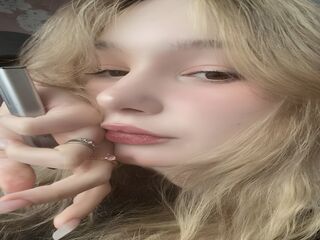 camslut CicelyAdessa