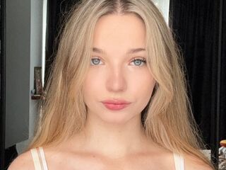 webcamchat CleliaGoel