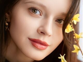 naughty cam girl masturbating with dildo CrystleZaritsky