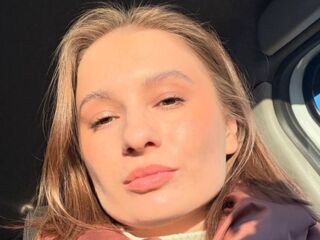 naked girl with live cam masturbating DonnieFreed