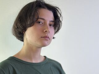 camslut naked DoreenTovrea