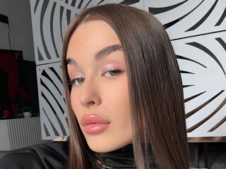 free chatroom DorthaErick